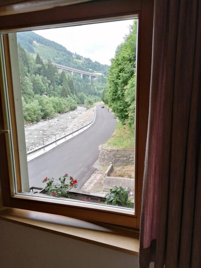 Large Family Holiday Home Siren Stays Leoben  Bagian luar foto
