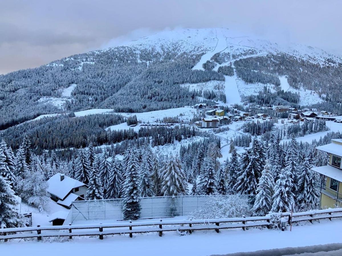 Large Family Holiday Home Siren Stays Leoben  Bagian luar foto