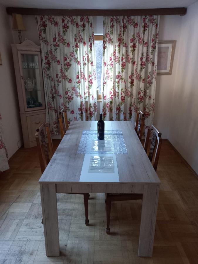 Large Family Holiday Home Siren Stays Leoben  Bagian luar foto