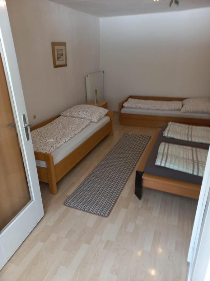 Large Family Holiday Home Siren Stays Leoben  Bagian luar foto