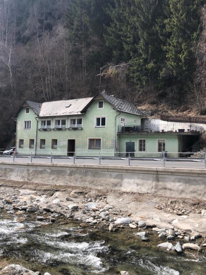 Large Family Holiday Home Siren Stays Leoben  Bagian luar foto