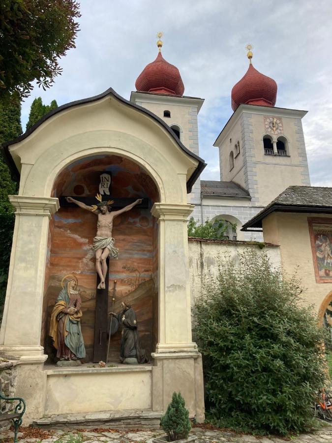 Large Family Holiday Home Siren Stays Leoben  Bagian luar foto