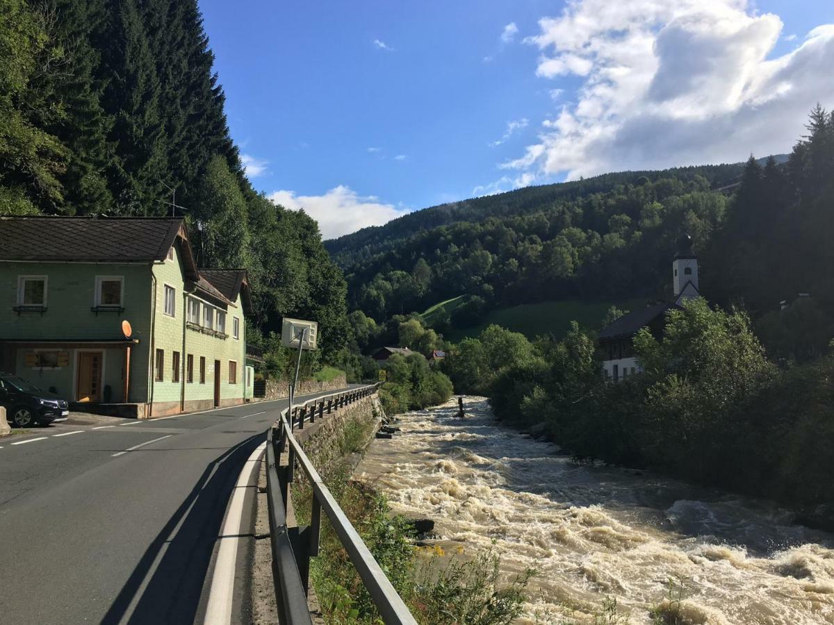 Large Family Holiday Home Siren Stays Leoben  Bagian luar foto