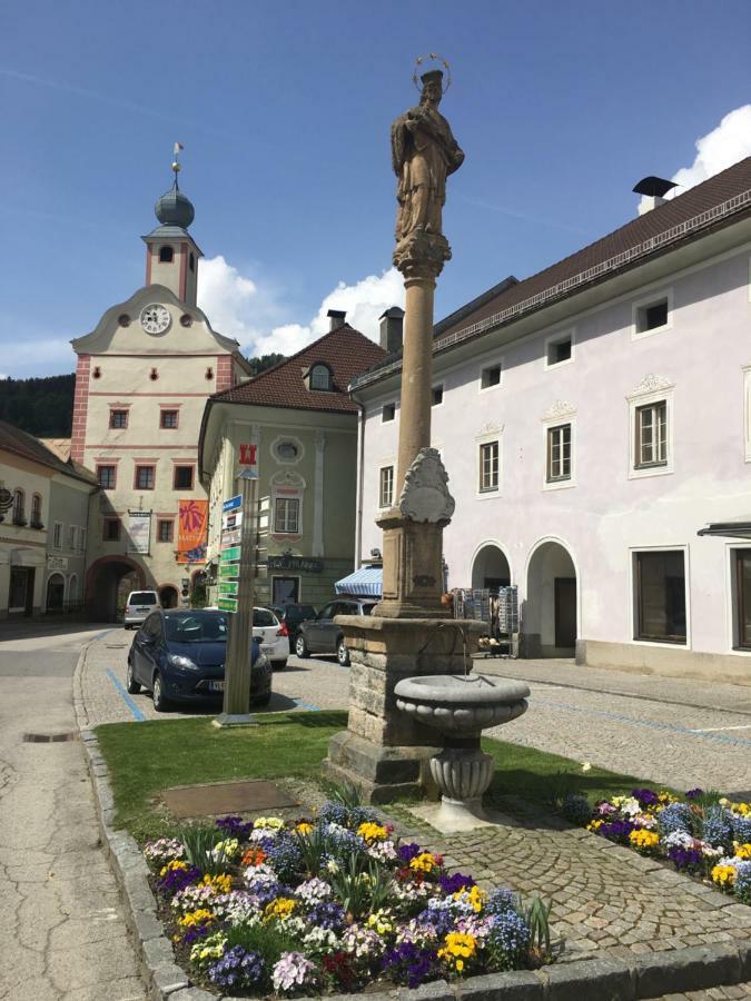 Large Family Holiday Home Siren Stays Leoben  Bagian luar foto